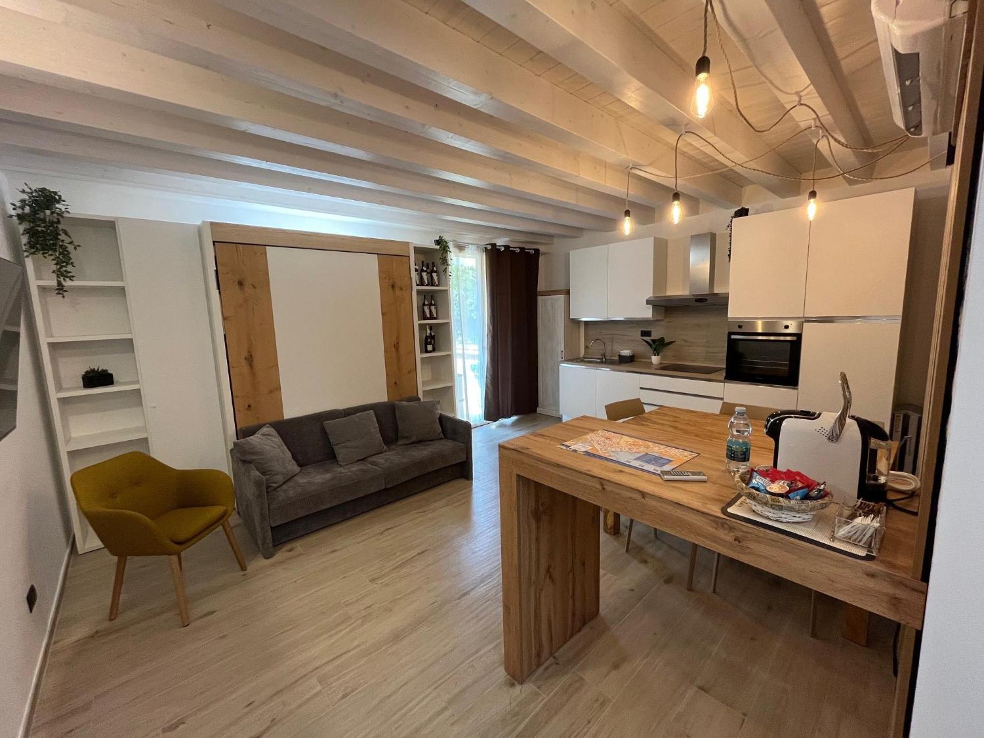 Demithos House Apartment La Spezia